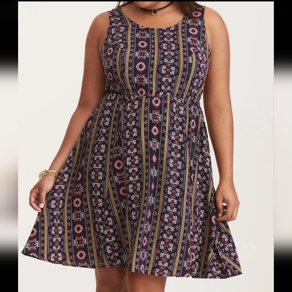 Torrid 3 3X 22/24 Ikat Geometric Fit Flare A Line Skater Dress Lightweight Flowy